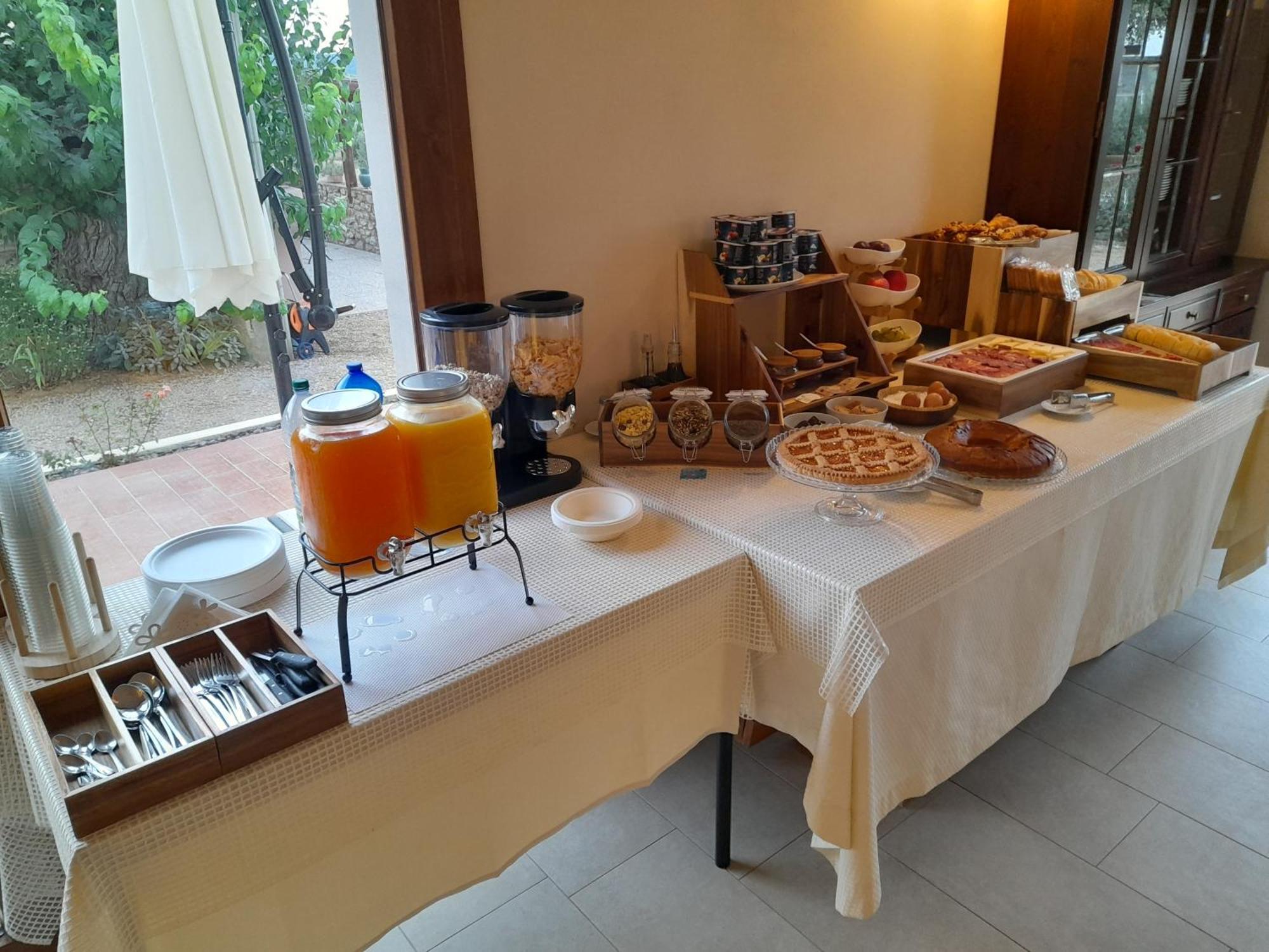 Agriturismo Il Vecchio Olivo كاستاجنيتو كاردوتشي المظهر الخارجي الصورة